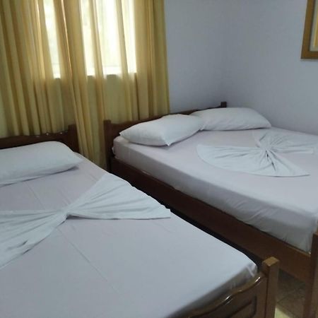 Hako Apartments Sarande Bagian luar foto