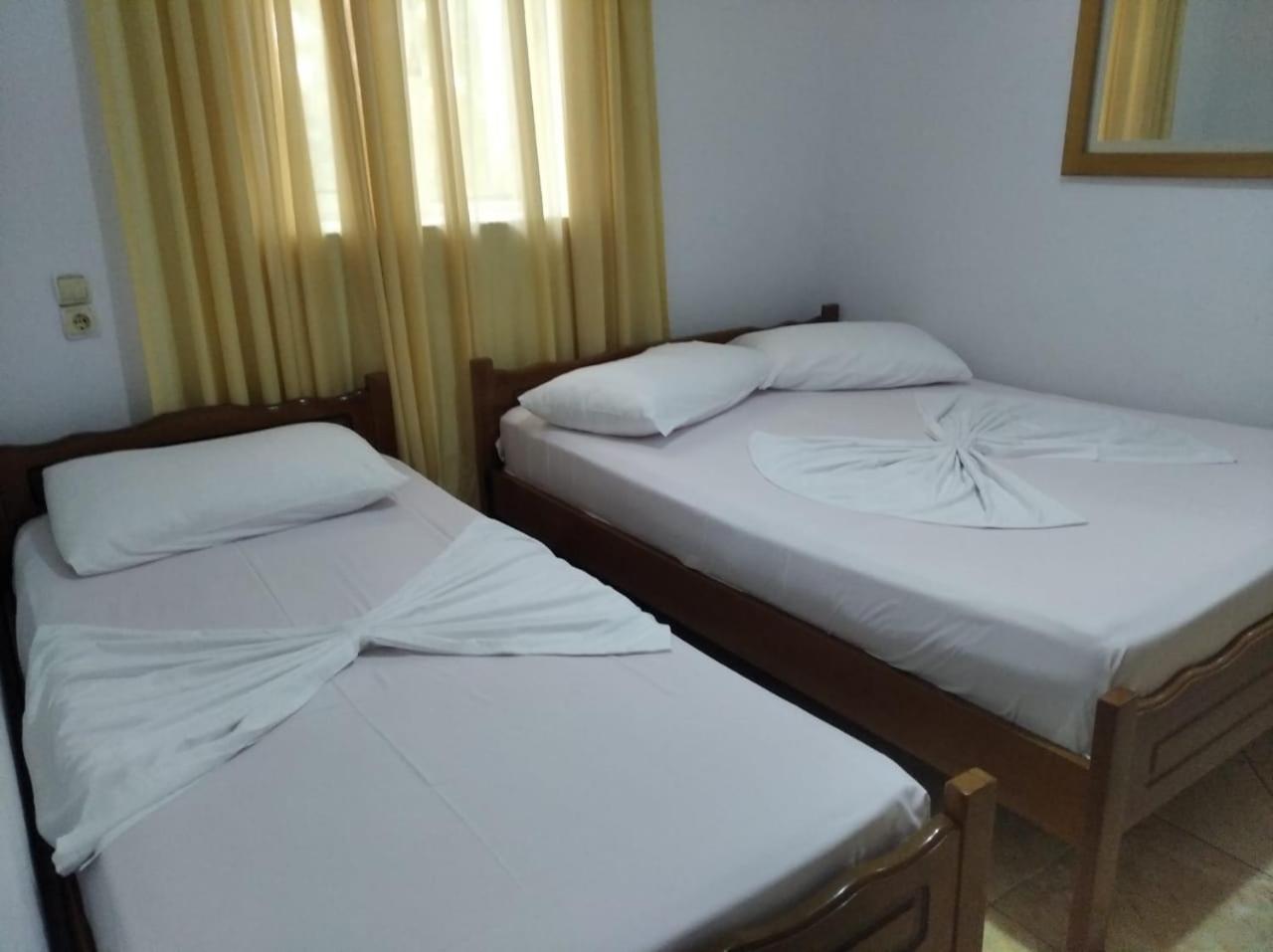 Hako Apartments Sarande Bagian luar foto