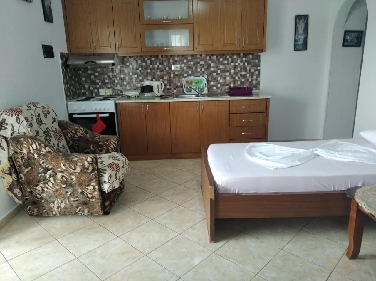 Hako Apartments Sarande Bagian luar foto