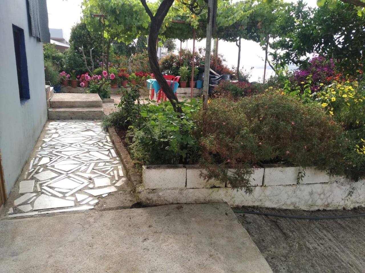 Hako Apartments Sarande Bagian luar foto